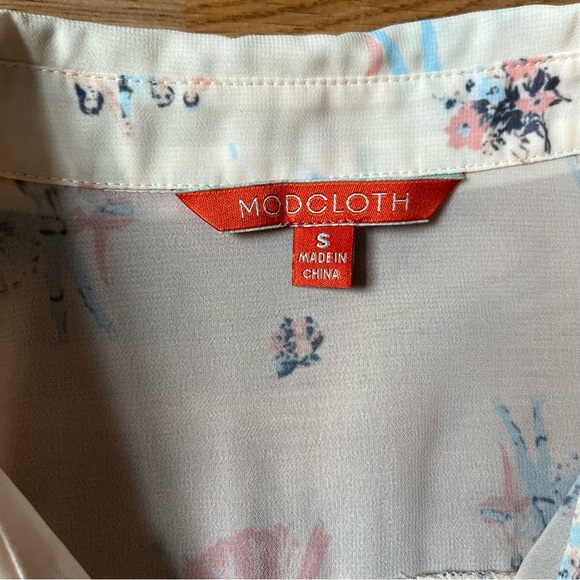 ModCloth Dancing Ballerina & Floral Blouse - Picture 3 of 3